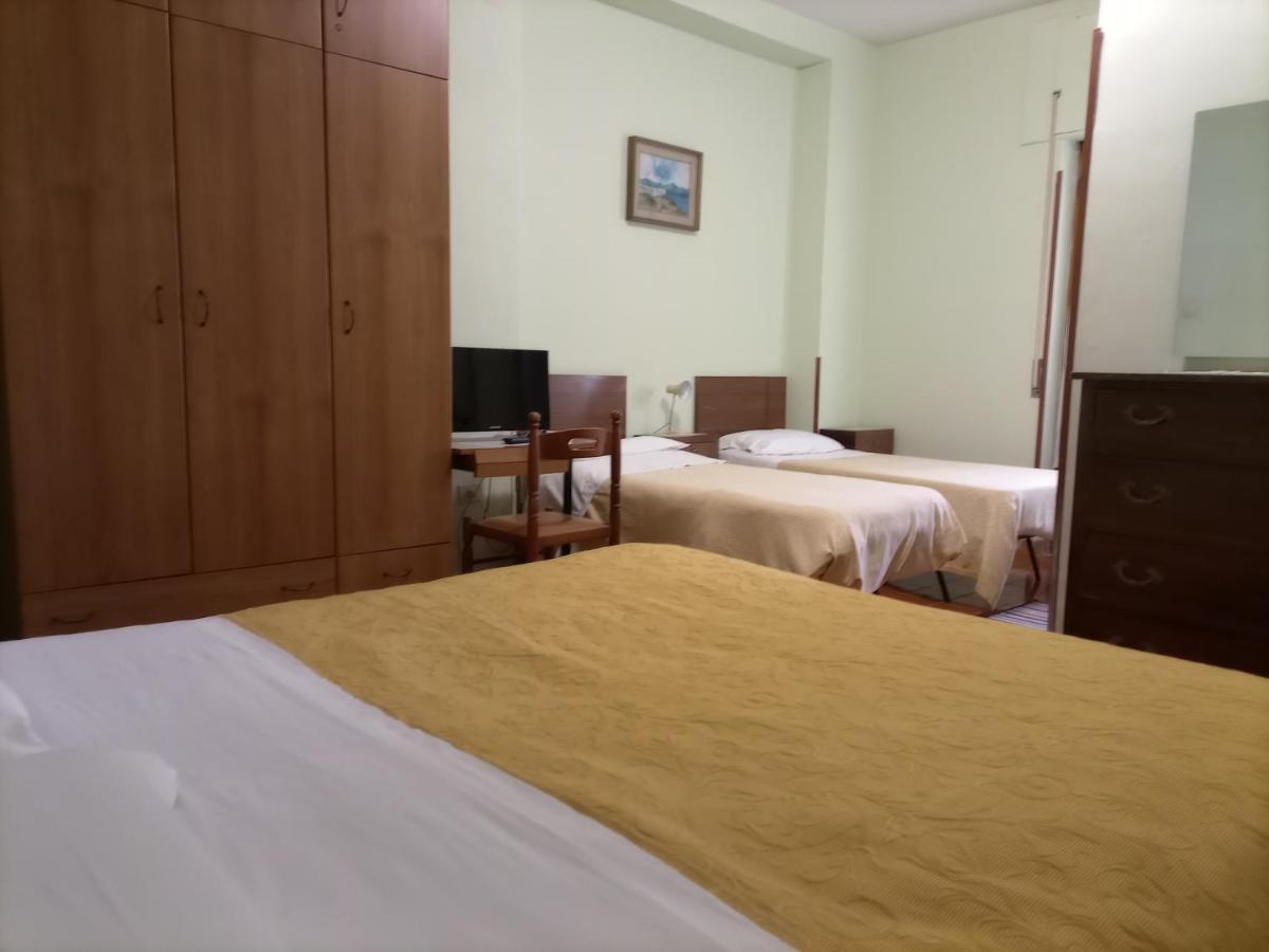 La Lucciola Albergo Ristorante Tagliacozzo Esterno foto