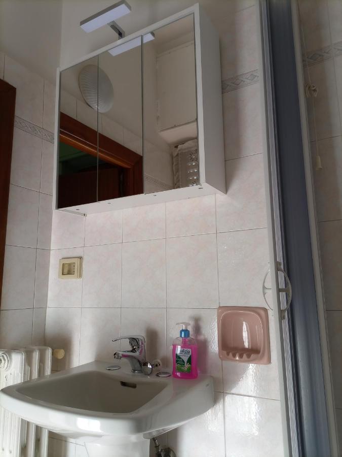 La Lucciola Albergo Ristorante Tagliacozzo Esterno foto