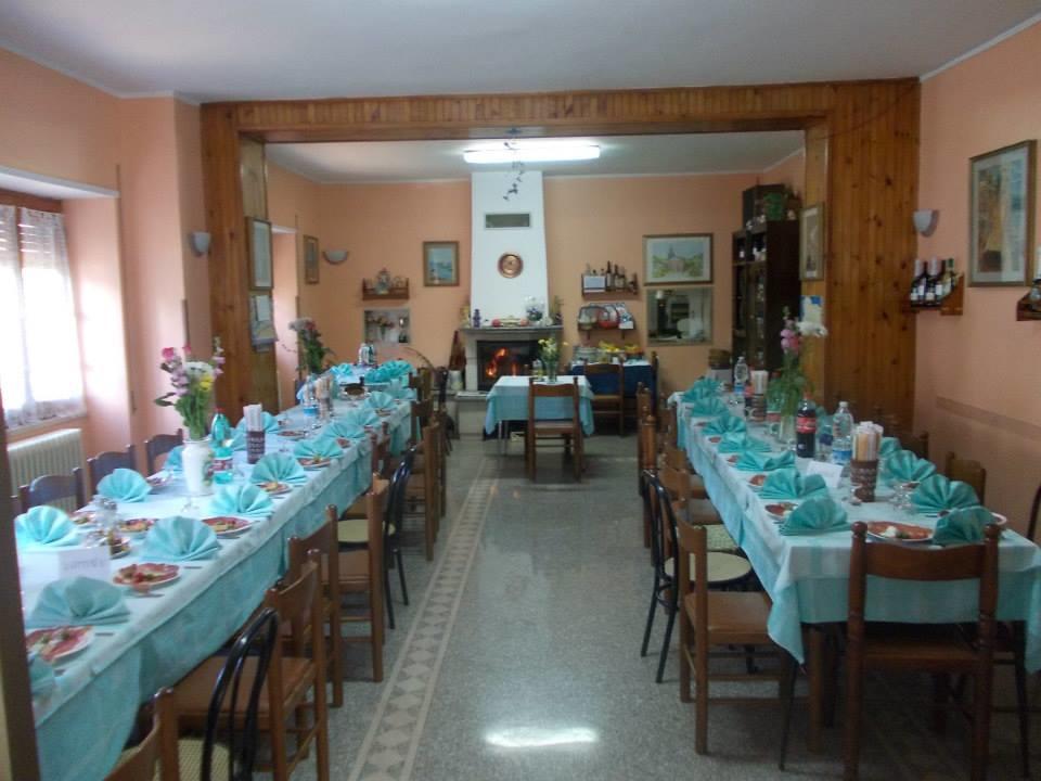 La Lucciola Albergo Ristorante Tagliacozzo Esterno foto