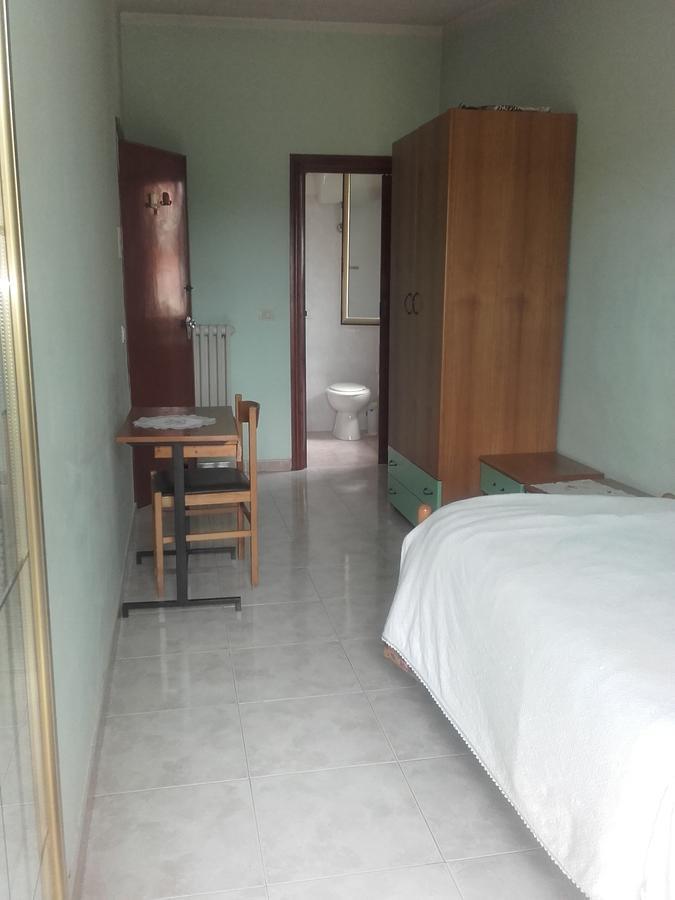 La Lucciola Albergo Ristorante Tagliacozzo Esterno foto