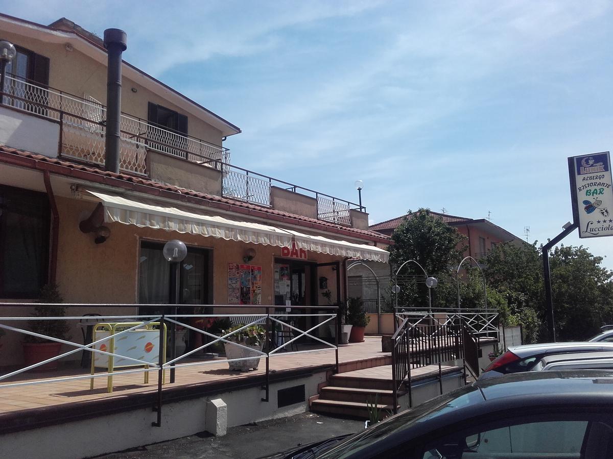 La Lucciola Albergo Ristorante Tagliacozzo Esterno foto